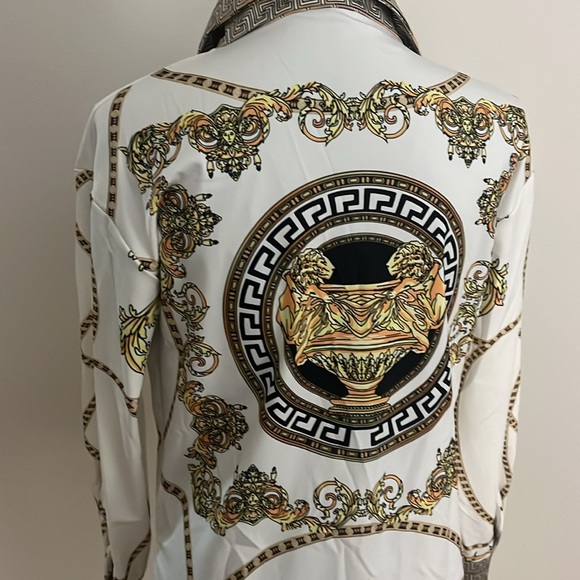 Ivory printed design blouse - Picture 3 of 3